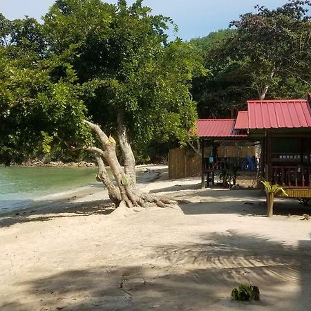 The Beachaven Chalets, Kota Belud Exterior foto